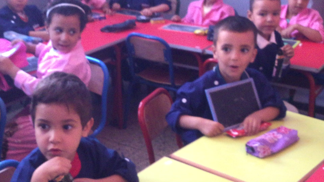 chidren in new classroom